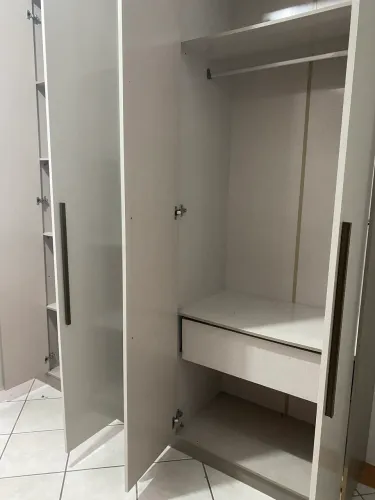 Guarda roupa