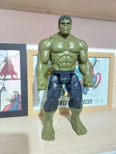 Hulk 30 cm com entrada para o power fx 