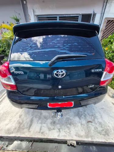 Toyota Etios X 1.3 Flex 16V 5P Mec. 2015