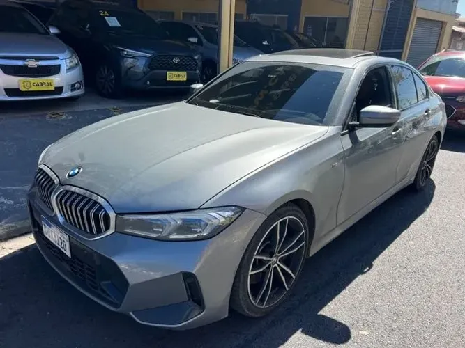 BMW 320I A 2.0 TB M Sport Activeflex 16V 4P 2023