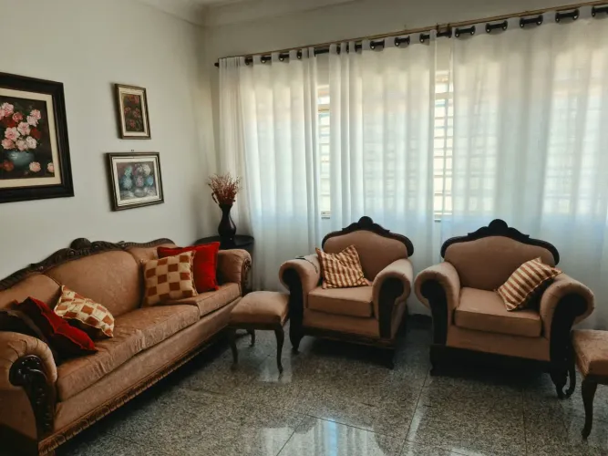 Conjunto sofa 3 lugares, 2 poltronas 2 banco