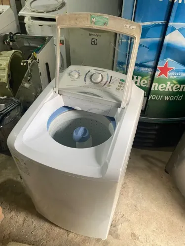 Vendo máquina de lavar roupas Eletrolux