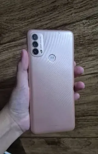Motorola E40