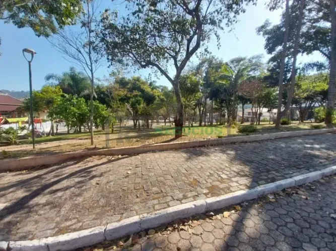 CA4515Imóvel para venda com 480 metros com 5 quartos em Quintas das Avenidas - Juiz de Fo