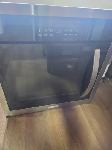 Forno elétrico de embitur eletroclux modelo touch OE9SX