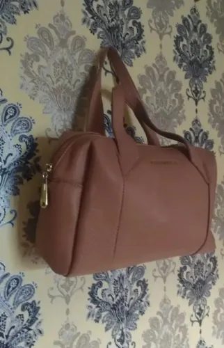 Bolsa Feminina De Ombro Rosa Com Vários Bolsos (usado)