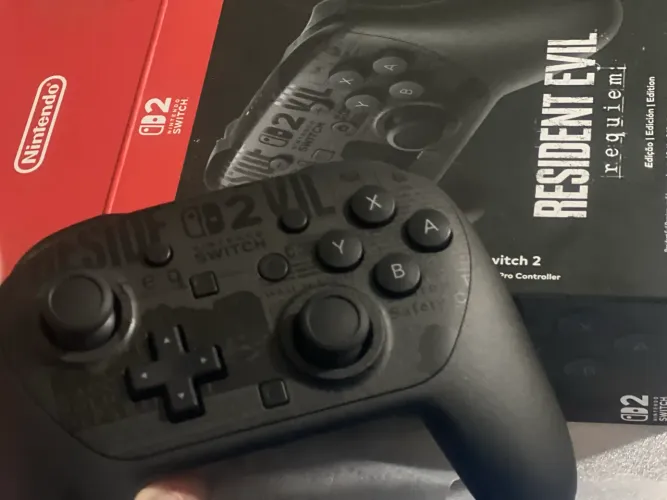Nintendo Switch 2 Pro Controller Ed. Limitada Resident Evil (na garantia)