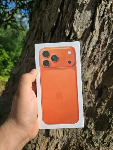 Iphone 17 pro max lacrado