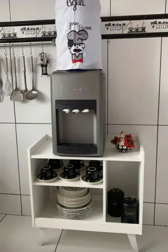 Oferta do aparador em mdf