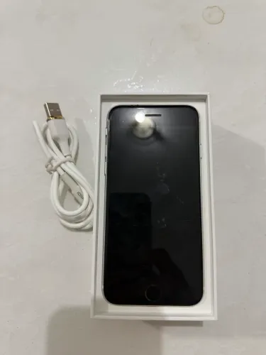 iPhone SE2 128GB A2296