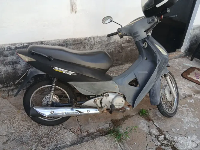 VENDO MOTO BIZ 125KS
