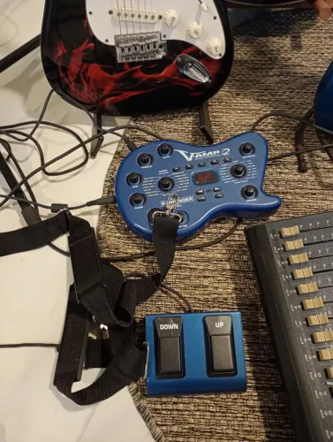 Pedaleira V-Amp 2