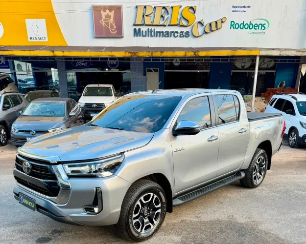 Toyota Hilux CD SRX 4X4 2.8 TDI 16V Diesel Aut. 2024