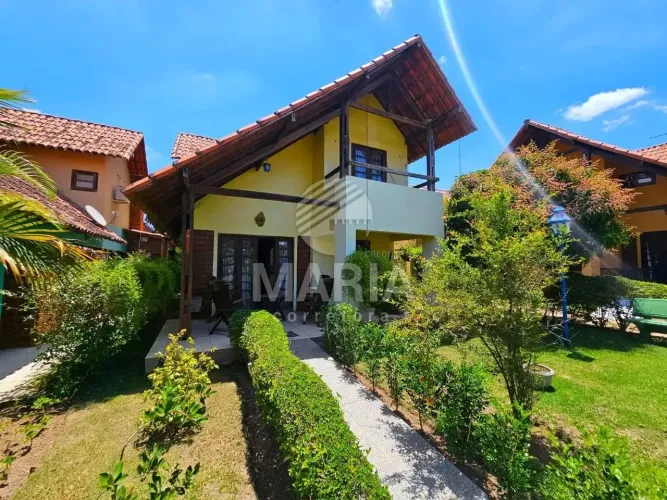 Casa de condomínio com 03 suítes à venda em Gravatá/PE!