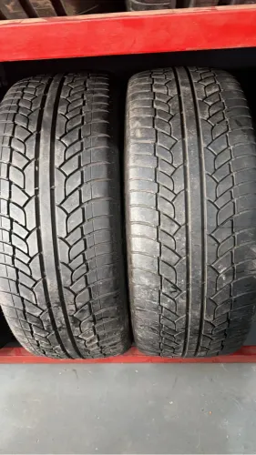 Pneus 245/45/20 marca Achilles 