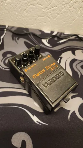 Pedal Boss Metal Zone MT2