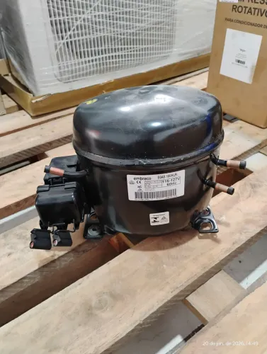 COMPRESSOR EMBRACO R-13A 1PH 127V 60 - Hz Aplicacao  - Geladeiras - Frizers - Balcao Etc.