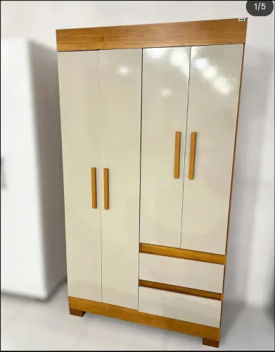 Guarda Roupa 4 Portas Acp Maya - Novo e embalado!!