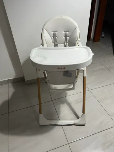 Cadeira de alimentação- Burigotto