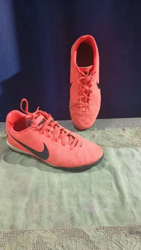 Chuteira de Futsal 