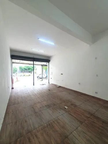 Loja 47m² em Centro Comercial de Frente West Shopping na Estrada do Mendanha Campo Grande