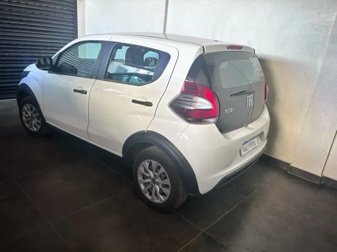 Fiat Mobi Like 1.0 Fire Flex 5P. 2022