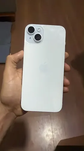 Iphone 15 plus LEIA