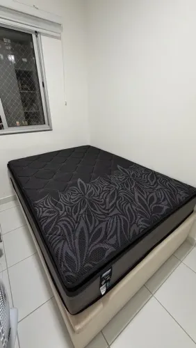Colchão gazin molas ensacadas seminova
