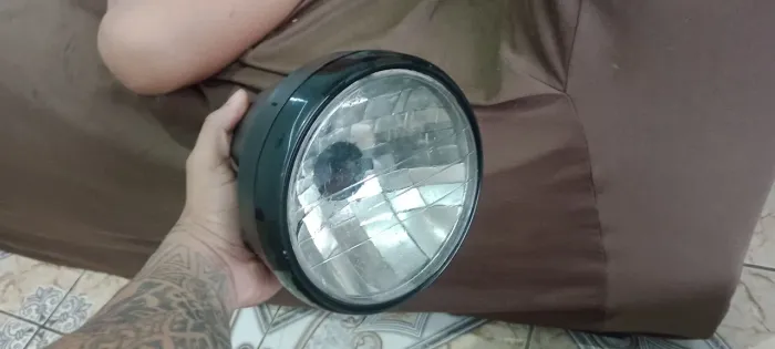 Farol bola universal