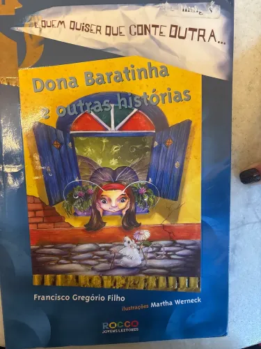 Livro: Dona Baratinha e outras histórias