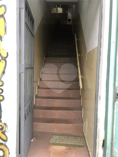 Prédio inteiro à venda em Jaraguá - SP