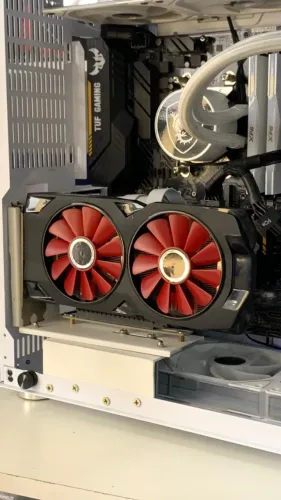 RX 570 8GB XFX