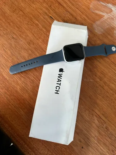 Apple Watch SE 2 44mm