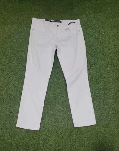 Calça Branca Aramis Tam 48 Londres Skinny Sem Uso Ainda Na Tag