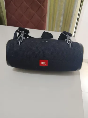 Caixa de som JBL original