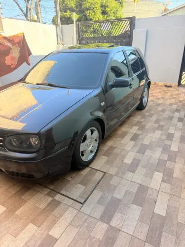 Volkswagen Golf GTI 1.8 MI 20V Turbo 4P Mec. 2002