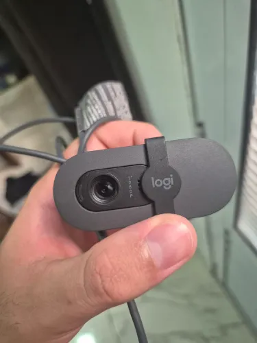 Webcam 1080p Logitech brio 100 