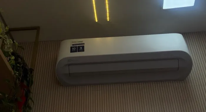 Vendo ar condicionado com material de instalação pronto