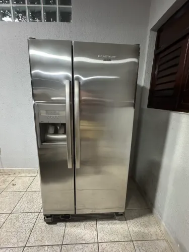 Geladeira Brastemp Side Inverse 561L BRS62B Inox - Para Conserto