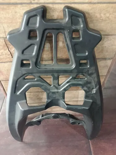 Suporte do baú da  nMax 160 