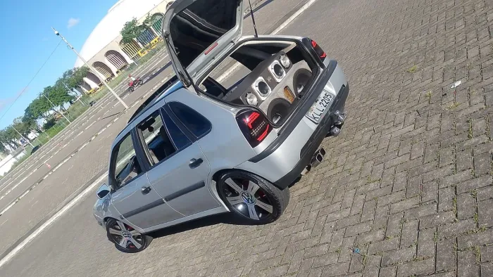 Volkswagen Gol Geração III Plus 1.0 MI 16V Gasolina Mec. 2P 2001