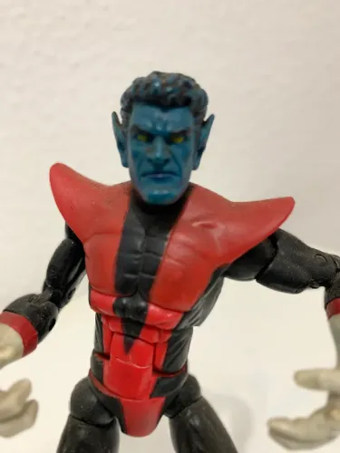 Marvel Legends Series VI do personagem Nightcrawler (Noturno)