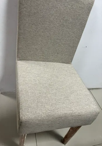 Cadeira pra mesa de jantar nova