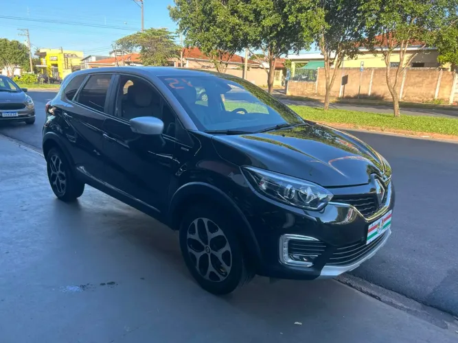Renault Captur Intense Bose 1.6 16V Flex 5P AUT 2021