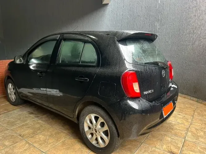 Nissan March SV 1.6 16V Flex Fuel 2016