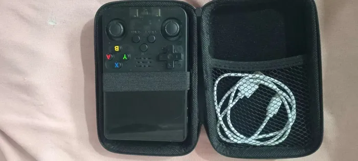 R36s 64GB + case pra transporte e cabo de carregar