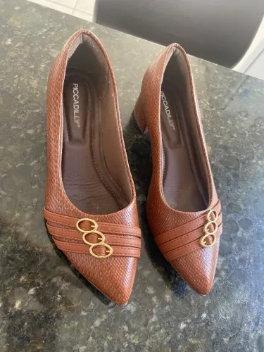 Vendo sapato novo