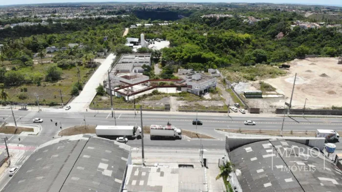 Área na Via Expressa - Avenida Menino Marcelo
