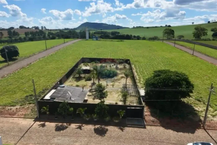"Terreno de 1.104m² à Venda no Condomínio Bonsucesso! Excelente Infraestrutura e Integraçã