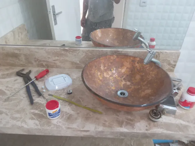 Encanador (bombeiro hidráulico)